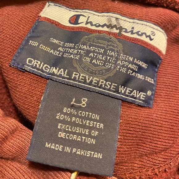 ✨champion hoodie✨ - Picture 3 of 3